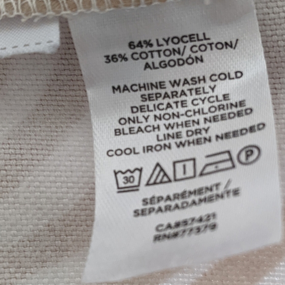 Ann Taylor Hi-Waist Zebra Pant w/Tapered Leg - Picture 8 of 8